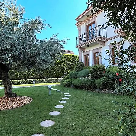 Hotel Tas Bahce Cunda *