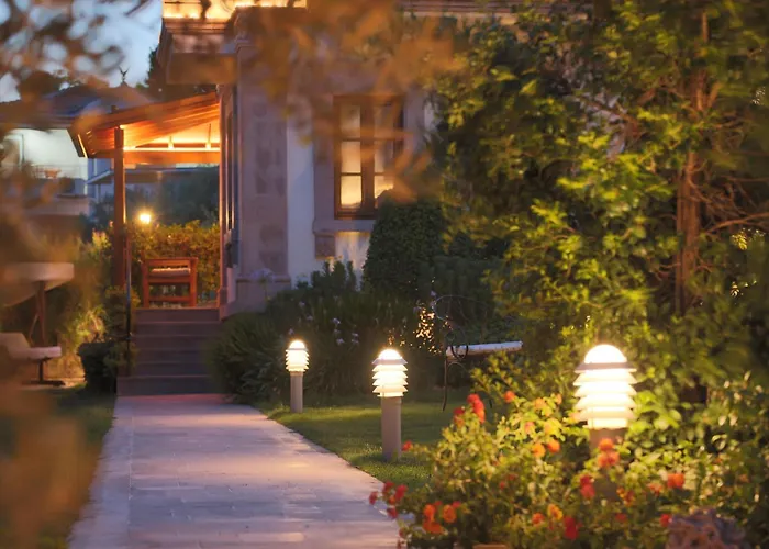 Tas Bahce Cunda Ayvalı